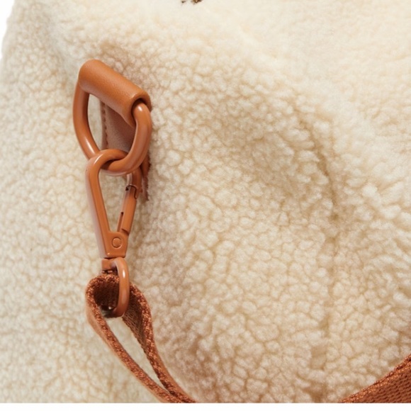 DSW Toms Sherpa Bag New in Packaging - Picture 2 of 10